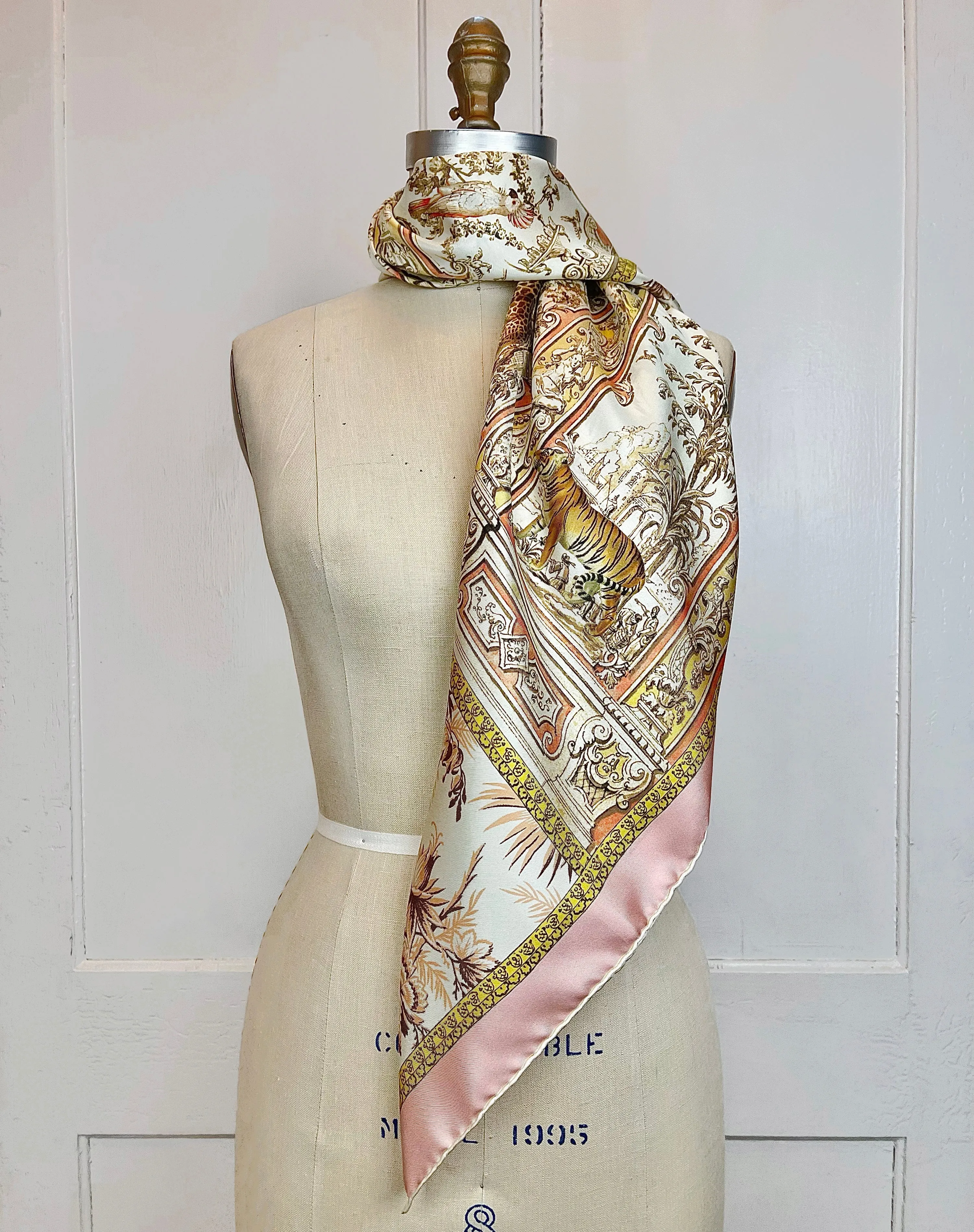 Elwyn New York Mural Menagerie Scarf