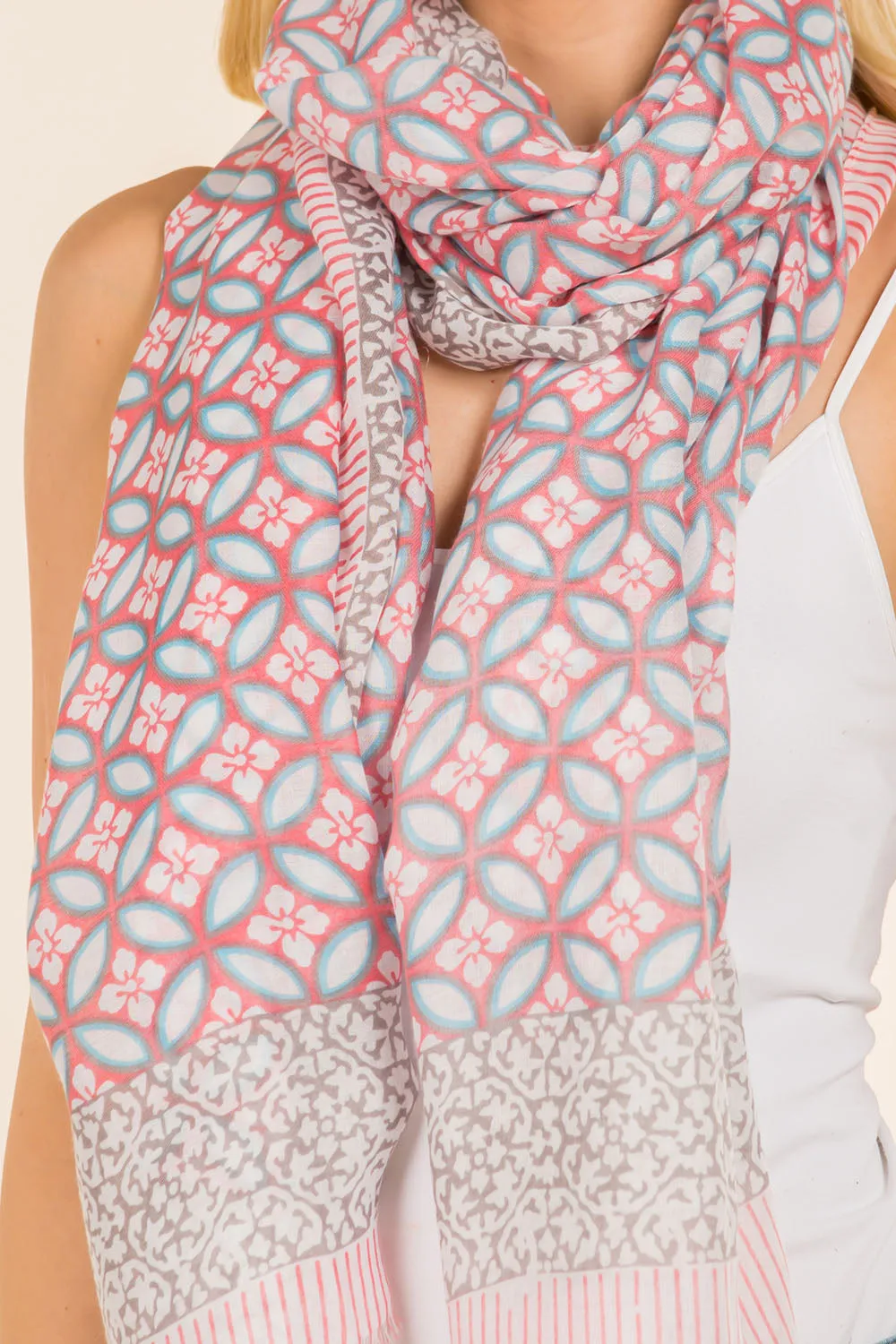 GPO-4010 geometric & border design scarf