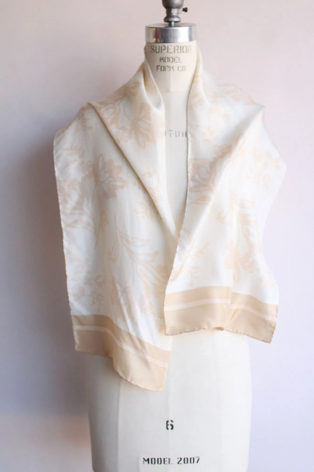 Vintage 1990s Silk Liz Claiborne Cream and Gold Scarf